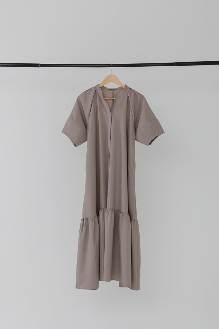 PUFF SLEEVE DRESS