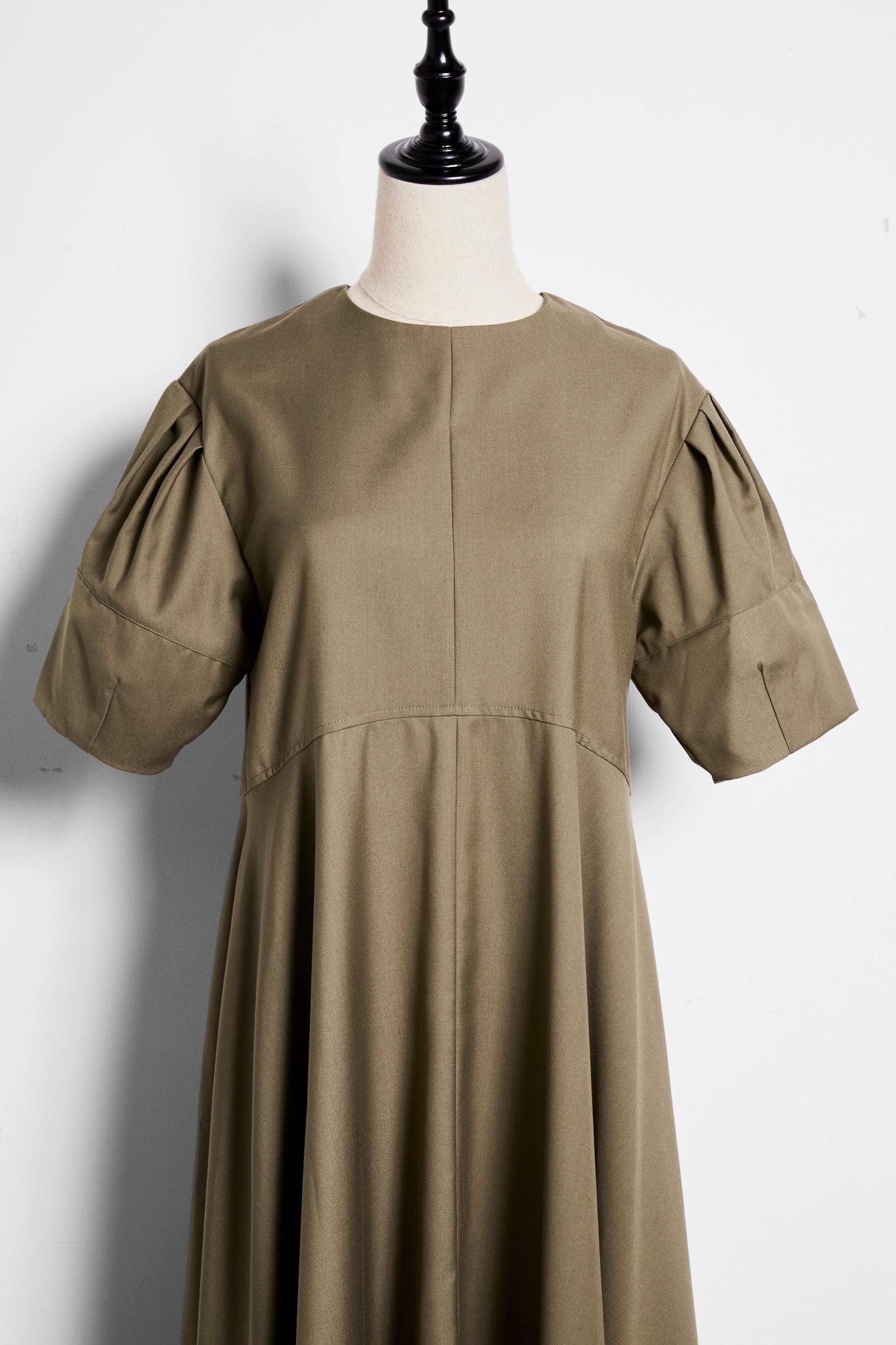 【新品】 na.e ナエ Reversible Flare Dress REI5357_1800x1800.jpg?v=1691685913