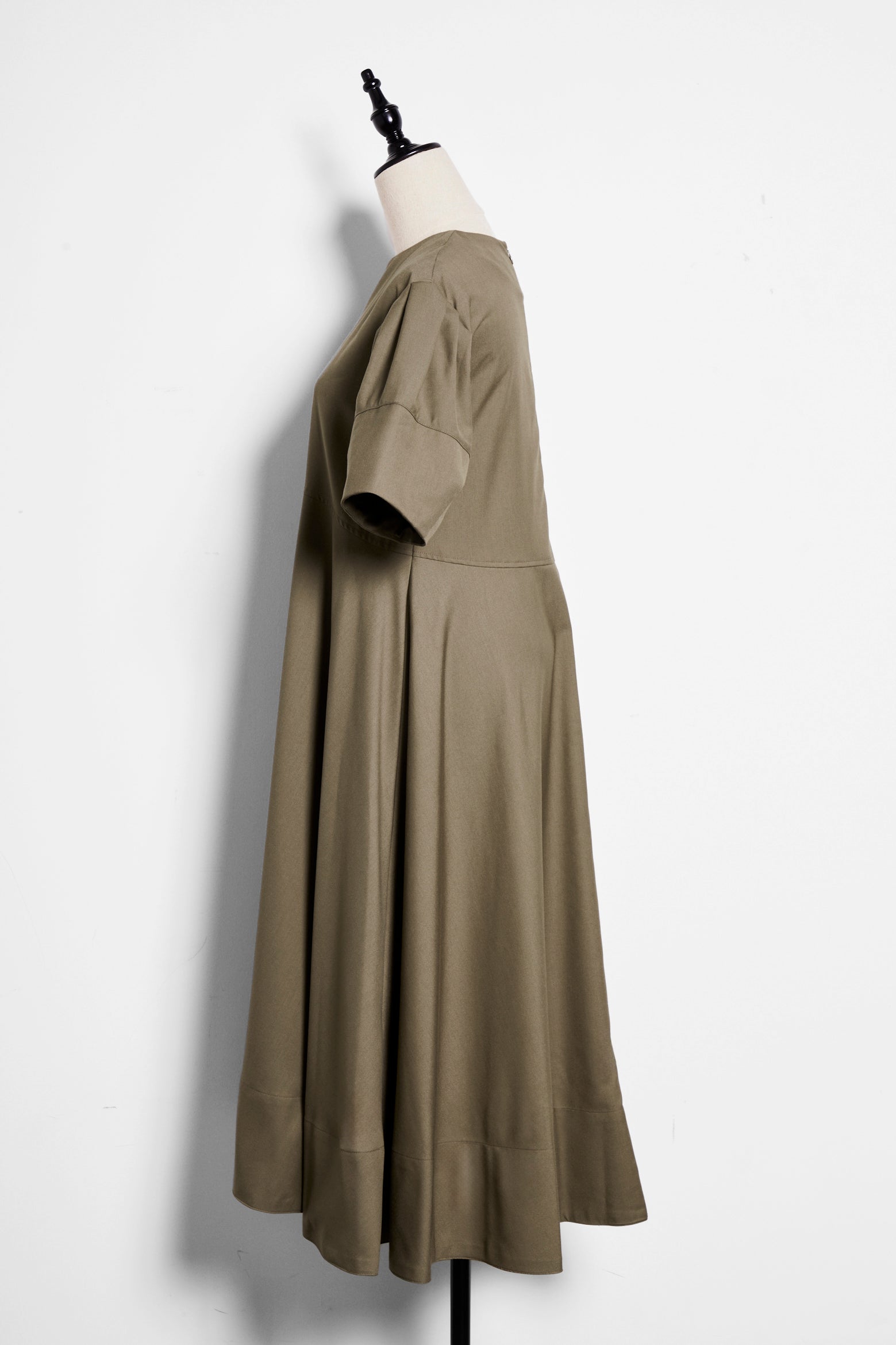 【新品】 na.e ナエ Reversible Flare Dress CLEAR TWILL FLARE DRESS – rei not plus minus
